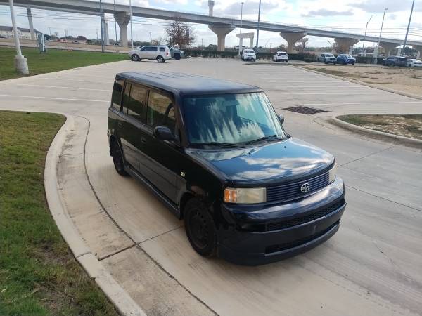 2006 Scion XB, Automatic, gas saver 1