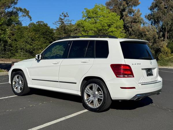 2015 MERCEDES-BENZ GLK 350 Título Limpio UN SOLO DUEÑO Cuero glk350 - $7,500 (Hayward)63617492181763122