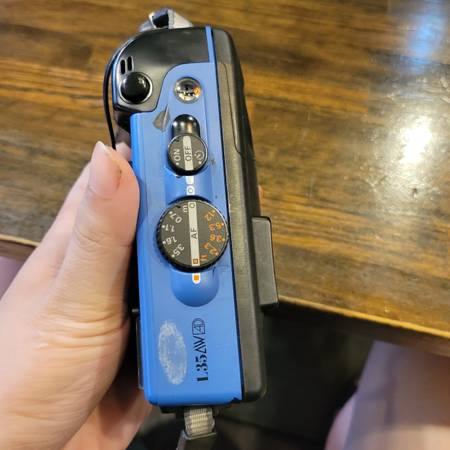 Nikon L35AW AD (Pikaichi Caribe) waterproof 35mm film camera, blue