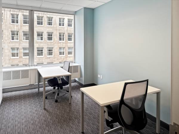 Office space available with full support services 1