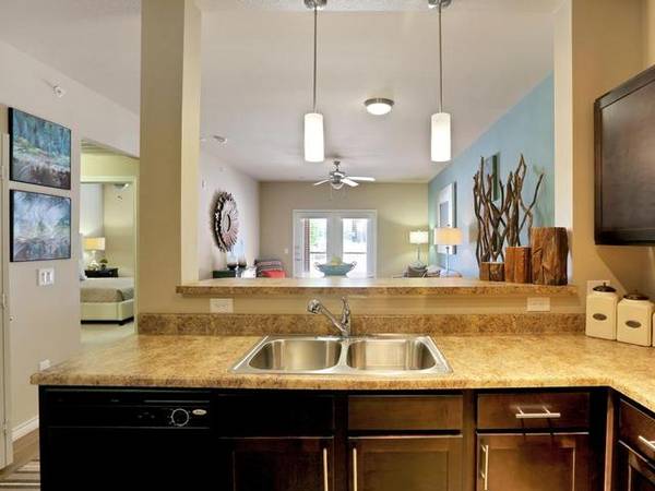 $1,799 / 2br - 1020ft2 - Playground, Washer/Dryer Included, Swimming Pool, Carport (Thornton)63962796172290121
