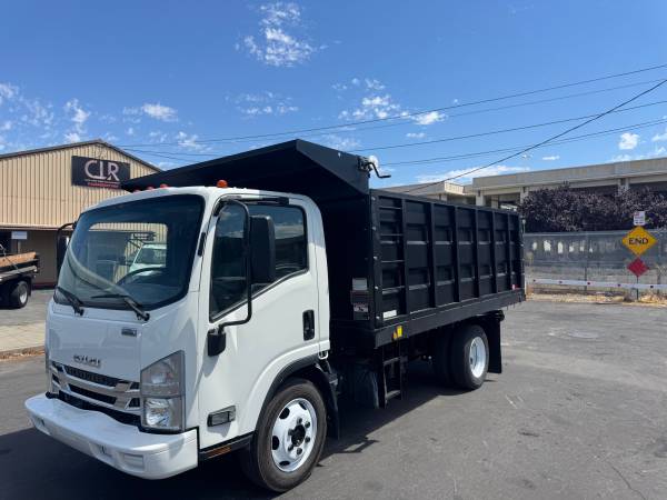 2017 Isuzu NPR Dump Truck New Heavy Guage Steel box, hydraulics, hitch 1