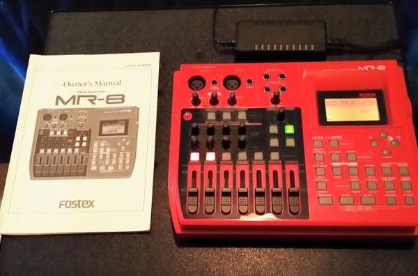 Fostex MR-8 Digital Multitracker 1