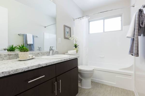$2,490 / 1br - 797ft2 - Swimming pool, 1 BD, Located in Castro Valley (hayward / castro valley)63668012190465123
