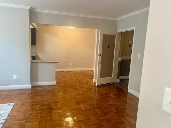 $1,499 / 305ft2 - SAVE ON UTILITIES! STUDIO, OLD TOWN (Alexandria)63896037929859120