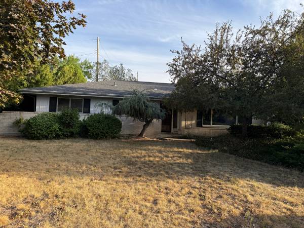 $430,000 / 3br - 1663ft2 - Investor Special - Fixer - Instant Equity (boise)63794895790977120