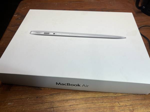 MacBook Air  EXL 1