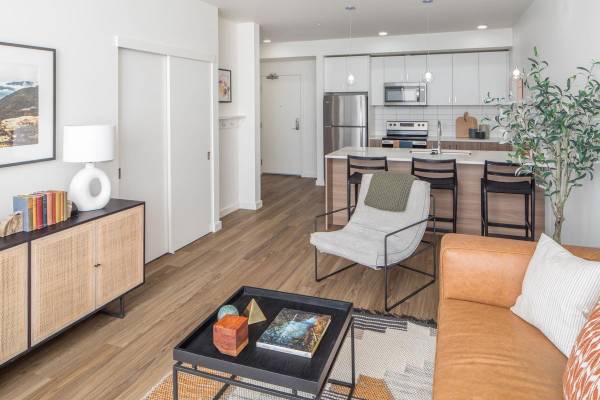 $1,462 / 461ft2 - Vinyl plank flooring, Spacious closets, Separate dining area (Tigard)63914972212738121