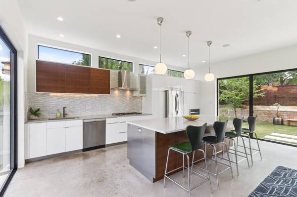 $1.050.000 / 4 hab - 2790ft² - Vida de Lujo en Steiner Ranch | ¡4 dormitorios, lote Greenbelt! (Austin)63072675919873123