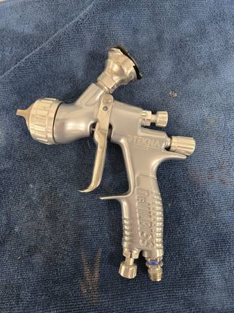 Devilbiss tekna primer 1