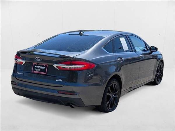 2020 Ford Fusion SE Sedán - $9.933 (Llame al *(510) 398-4108* para confirmar disponibilidad al instante)63473205308291124