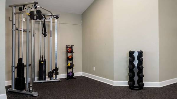 $2,276 / 2br - 1080ft2 - Hermosos terrenos te esperan en Main Street Village (Tigard - Parque Fanno Creek)63831252356227124