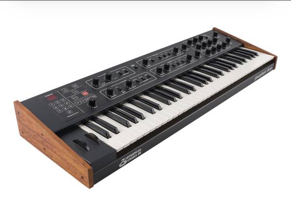 Sequential Circuits Prophet 600 Polyphonic Synthesizer 1