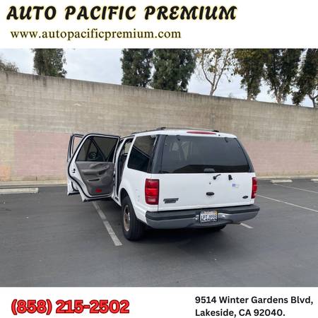 2001 Ford Expedition XLT SUV - $2,97563470053644673122