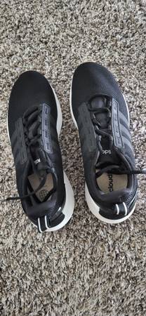Woman Adidas  Shoes Brand new 1
