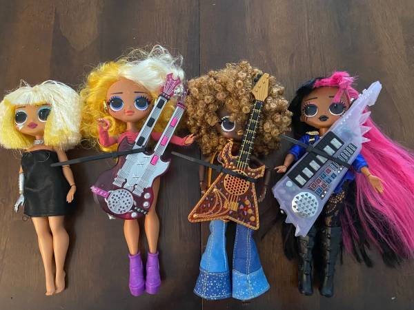 LOL OMG Rock dolls 1