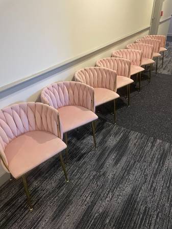 4 Chairs from bakery going out of business 1