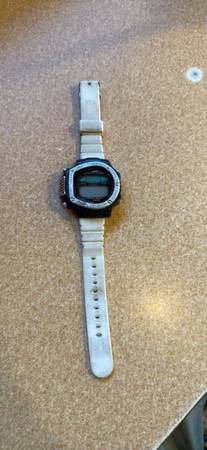 Casio alt-6100 Watch 1