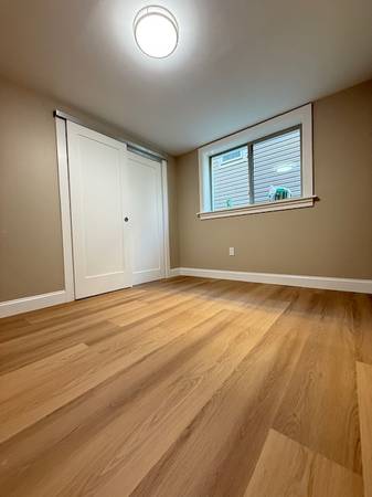 $985 / 1br - BRAND-NEW basement bedroom suite with private entrance (ROCKVILLE)64040192116483120