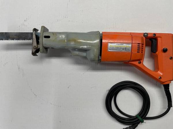 Reciprocating Saw, variable speed 1