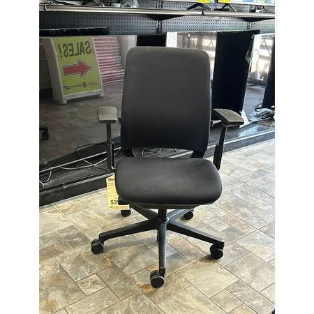 Steelcase Amia High End Ergonomic Office Chair 1