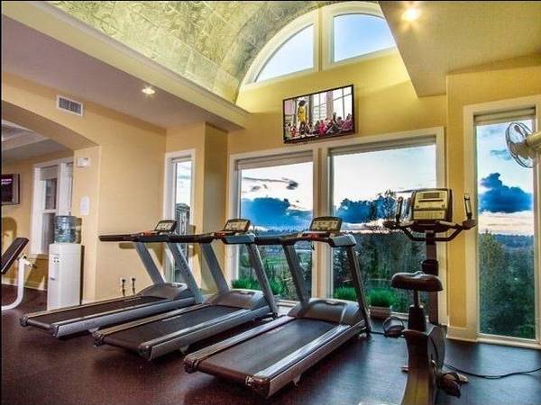 $1,520 / 1br - 741ft2 - Granite Counters, Pay on Line Feature, Green Community, Peloton Bikes (Lakeland Hills)63934550604162124