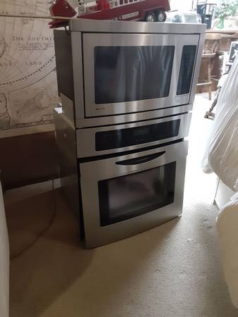 JennAir Stacked Microwave and Oven 1