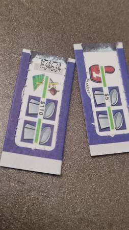 SWM ISO SWF Roommate - Free living arrangement 1