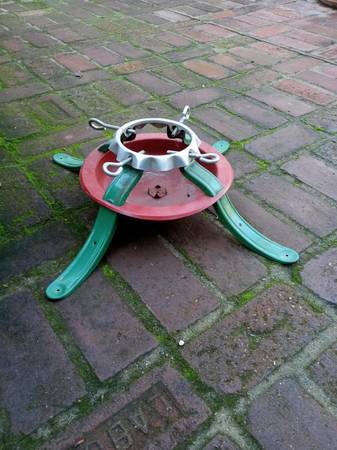 Xmas tree stand 1