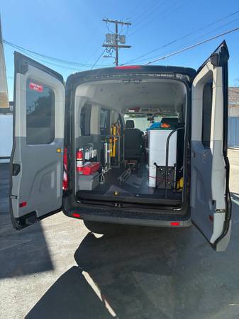 GURNEY VAN - $26,00063624653766915122