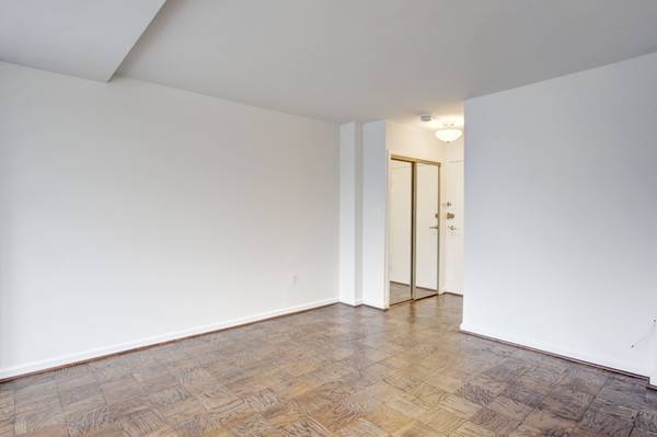 $2,053 Live In the Heart of Capitol Hill #202 - Capitol Hill (Capitol Hill, DC)63896508420738124