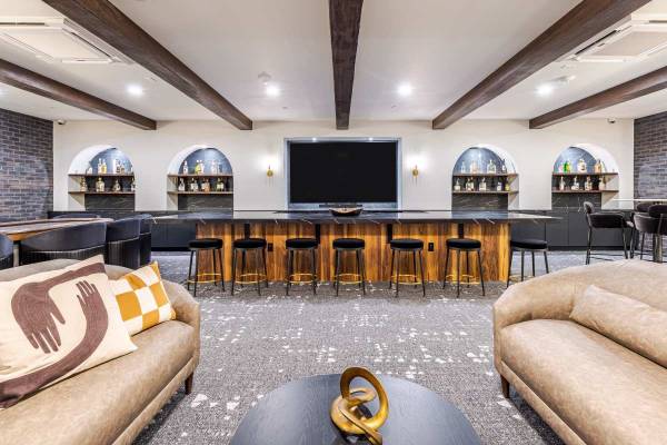 $3,744 / 3br - 1256ft2 - NEW Concessions Available!! 3 Bed Room, Fully Equipped Fitness Center64031137222915124