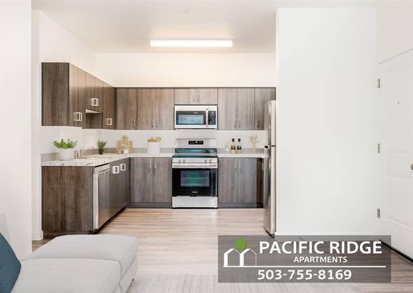 $1,675 / 1br - OPEN HOUSE w RAFFLE! - Get our $500 Gift Card & 6 WEEK OFF Special Too (Tigard)63845977878275120