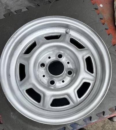 BMW Steel rim; 4x 100 x 13in 1