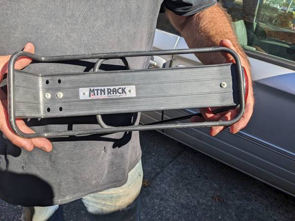 BLACKBURN RACK AND BACK TRAILS trasero    portaequipajes Blackburn para bicicleta trasero - $40 (sunnyvale)63442875394819122