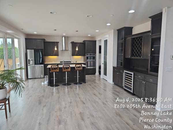 $4,295 / 5br - 2855ft2 - Bonney Lake- 5 bed + Den and 3 bath w AC - Avail 8/20 (Bonney lake)63688295962625123
