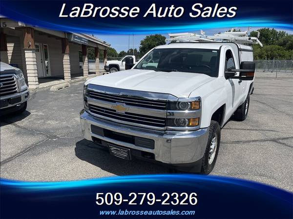 2017 Chevrolet 2500HD Reg cab 4WD work canopy, bed slide and more. - $21,87063613093543171122