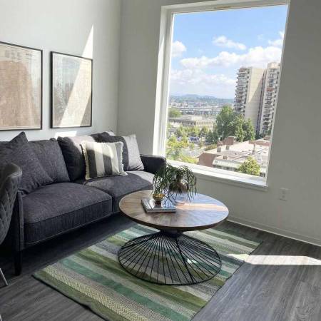 $1,050 / 1br - 288ft2 - LOFT units available! Huge windows! HURRY IN! (Portland Downtown, South Portland, PSU, OHSU, SW Portla)63820739119747124