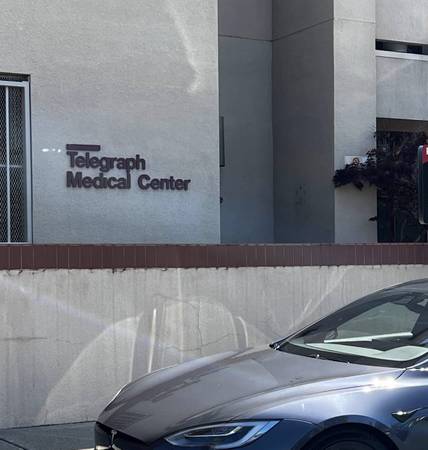 $1,000 / 1000 ft² - Espacio de oficina médica en alquiler: Esquina de Woolsey y Telegraph (Berkeley)