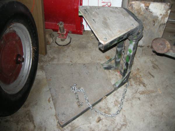 Solid Tree Hunting Stand 1
