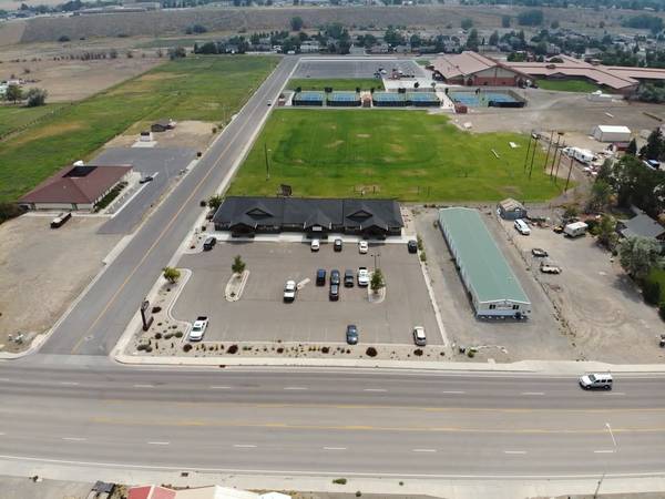 $2,395,000 / 7505ft2 - 2910 Big Horn Ave (Cody)63829654788739123