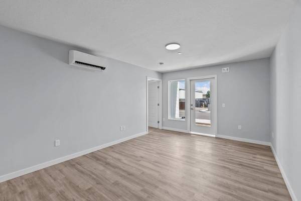 $1,830 / 3 habitaciones - 1202ft2 - WiFi en áreas comunes, zona de juegos, lavavajillas, salón comunitario (Nampa)63794993247361121