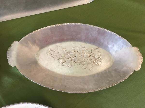 Serving Tray Hops Branch Design Hand Forged Everlast Metal 1