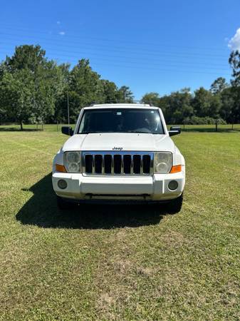 2007 Jeep Commander HEMI 4x4 – ¡Listo para cualquier cosa! - $6,000 (Middleburg)63470251143939122