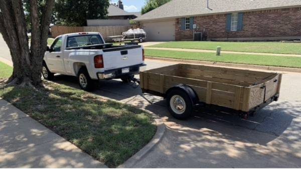 Light Hauling & Clean Up (Edmond & Surrounding)63681487808387120