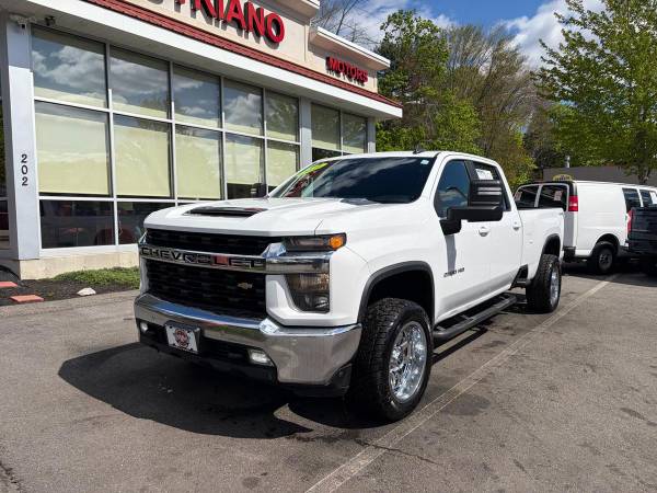2021 Chevrolet Silverado 2500HD - Photo 2