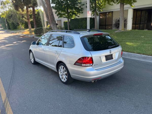 2013 Volkswagen jetta sportwagen 2.0l tdi wagon 4d - $7,99963615905164033122