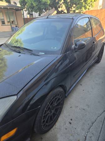 Focus SVT Ford 2002 - $1.500 (Long Beach)63615930071681121