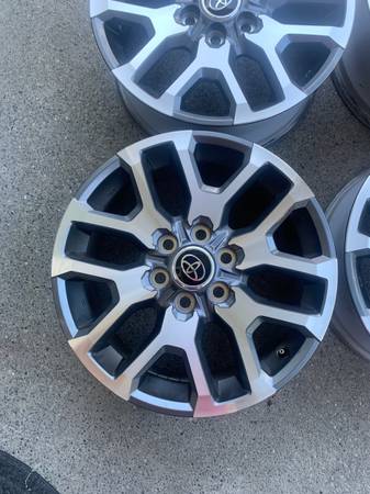 20” Toyota 4-Runner Wheels - $350 (Spanaway)63444075223937121