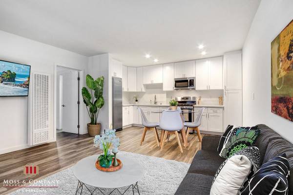 $1,895 / 1br - 700ft2 - ⭐️Lovely 1 Bedroom 1 Bath in Canoga Park, SPECIALS, Window Coverings⭐ (Canoga Park / Warner Center)63953217296643123